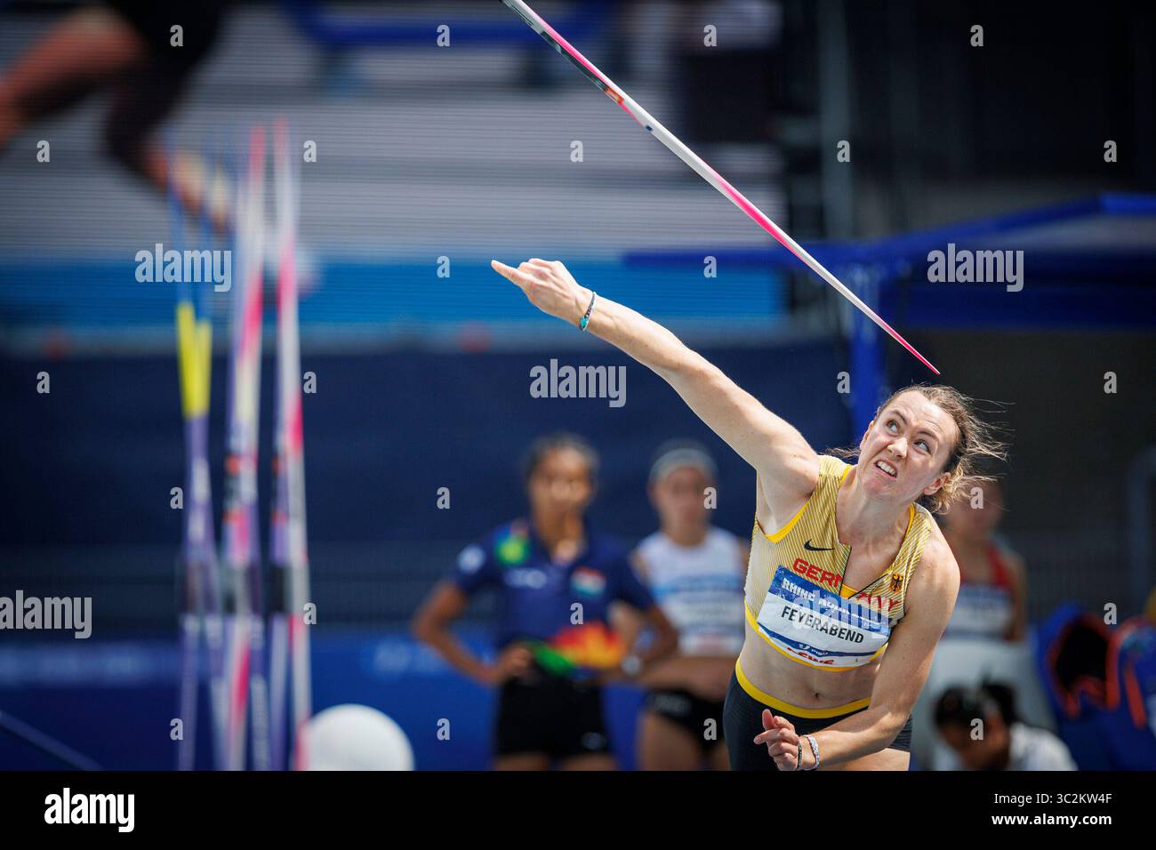 Bochum, Deutschland. 24 luglio 2025. Jenna Fee Feyerabend (TV Gro?-Gerau, GER), Hochschule: San Diego State University (USA); FISU World University Games - Rhine-Ruhr 2025 am 24.07.2025 im Lohrheidestadion, Bochum (Nordrhein-Westfalen) crediti: dpa/Alamy Live News Foto Stock