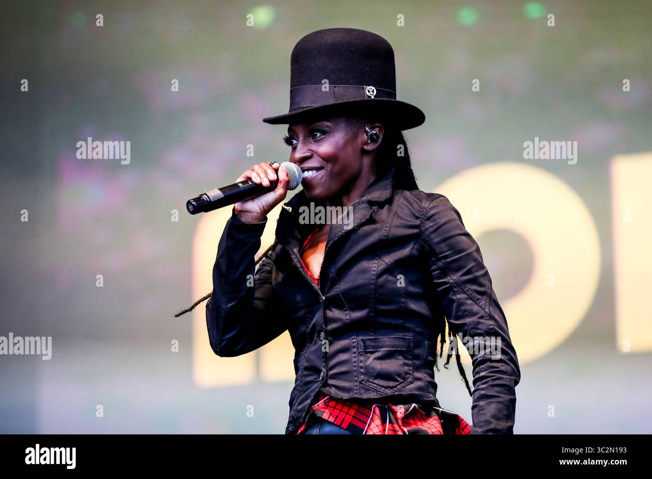 Giugno 23, 2019 - Reykjavâ€™k, Islanda - Music Artista MORCHEEBA compie durante il quinto segreto Solstice Festival in Laugadalur, Reykjavâ€™k, Islanda detenute da giugno 21-23, 2019...segreto Solstice, situato appena al di fuori di Reykjavik, Islanda, coerentemente vanta una lineup che è così diversificato e distintivo come il festival nei dintorni. Presentazione di alcuni dei più grandi del mondo di artisti contemporanei, amati musicisti di culto nonché fresco talento locale la festa continua per tutta la notte con un piccolo aiuto da parte del sole di mezzanotte che è quasi sempre presente per tutta l'estate equinox. (Credito Foto Stock