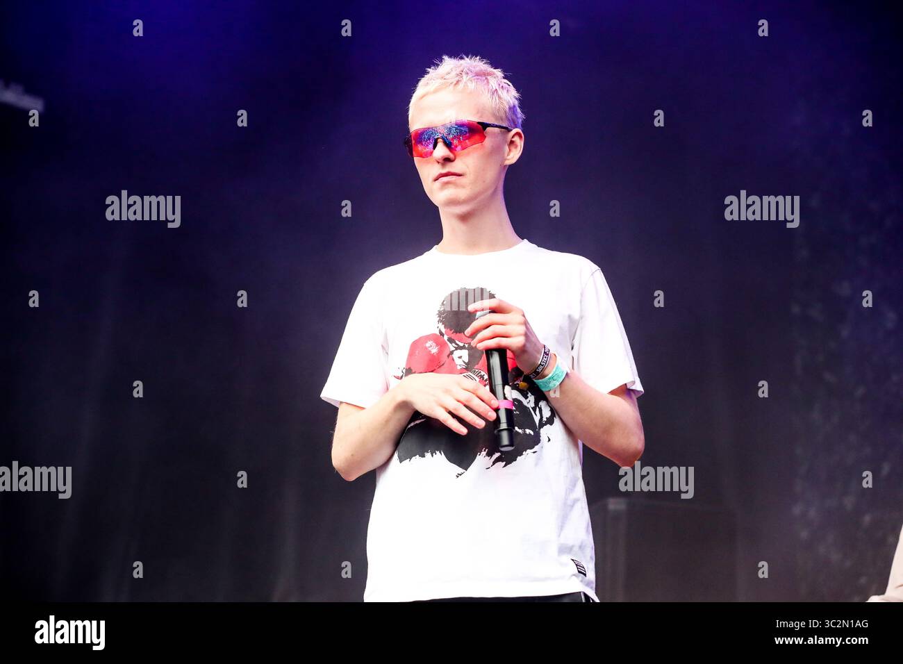 Giugno 23, 2019 - Reykjavâ€™k, Islanda - Musica rap artista STURLA ATLAS compie durante il quinto segreto Solstice Festival in Laugadalur, Reykjavâ€™k, Islanda detenute da giugno 21-23, 2019...segreto Solstice, situato appena al di fuori di Reykjavik, Islanda, coerentemente vanta una lineup che è così diversificato e distintivo come il festival nei dintorni. Presentazione di alcuni dei più grandi del mondo di artisti contemporanei, amati musicisti di culto nonché fresco talento locale la festa continua per tutta la notte con un piccolo aiuto da parte del sole di mezzanotte che è quasi sempre presente per tutta l'estate equinox. Foto Stock