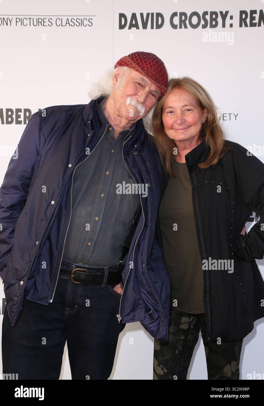 13 luglio 2019, New York, New York, Stati Uniti: DAVID CROSBY, e la moglie JAN BALLANO alla proiezione ''David Crosby:Remember My Name'', presentata da Sony Picture Classics e dalla Cinema Society presso l'UA Regal East Hampton Cinema, a East Hampton. (Immagine di credito: © Sonia Moskowitz/ZUMA Wire) Foto Stock