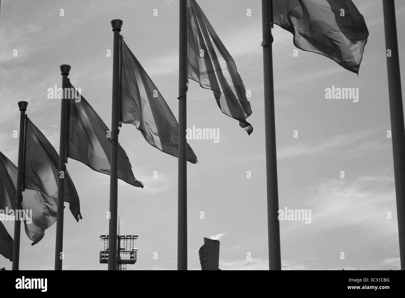 Sede dei Giochi Olimpici di Pechino 2008 bandiere in colore bianco e nero Foto Stock