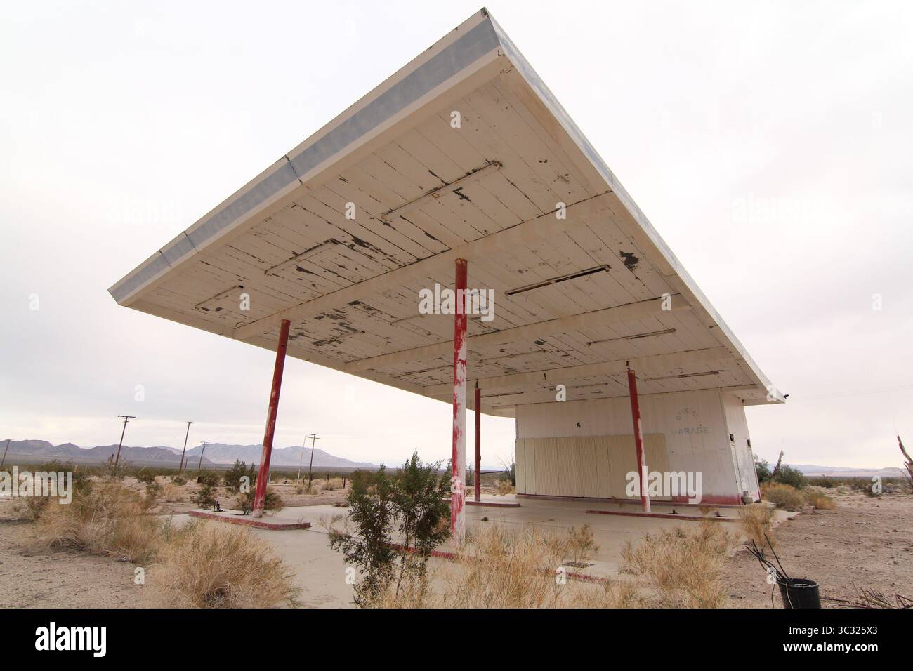 stazione di servizio abbandonata route 66 california Foto Stock