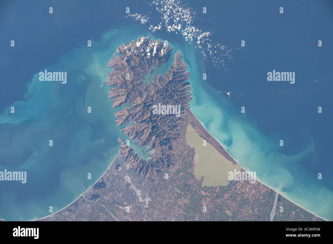 18 marzo 2021 - atmosfera terrestre - Christchurch, nuova Zelanda, è raffigurata sulla costa di Pegasus Bay mentre la stazione spaziale Internazionale orbita a 271 miglia sopra il Pacifico meridionale. (Immagine di credito: © NASA/ZUMA Wire/ZUMAPRESS.com) Foto Stock