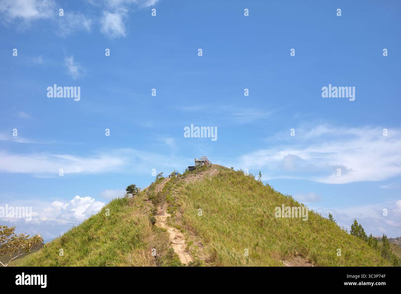 Sosodikon Hill nella valle di Kundasang, Sabah, Malesia. Foto Stock