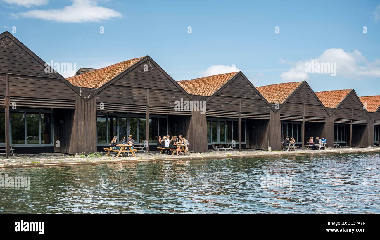 L'ex porto navale di Copenaghen è stato ripristinato, in Danimarca, il 17 luglio 2025 Foto Stock