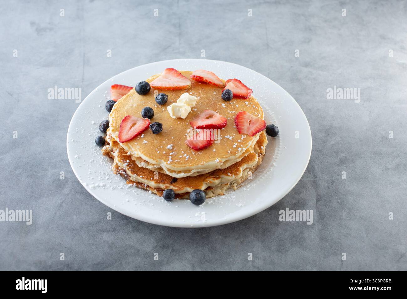 Una vista di una pila di pancake. Foto Stock