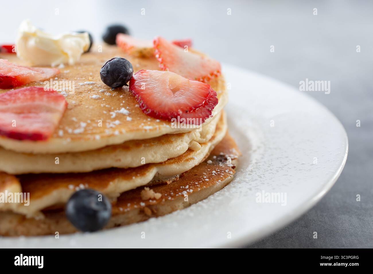 Vista ravvicinata di una pila di pancake. Foto Stock