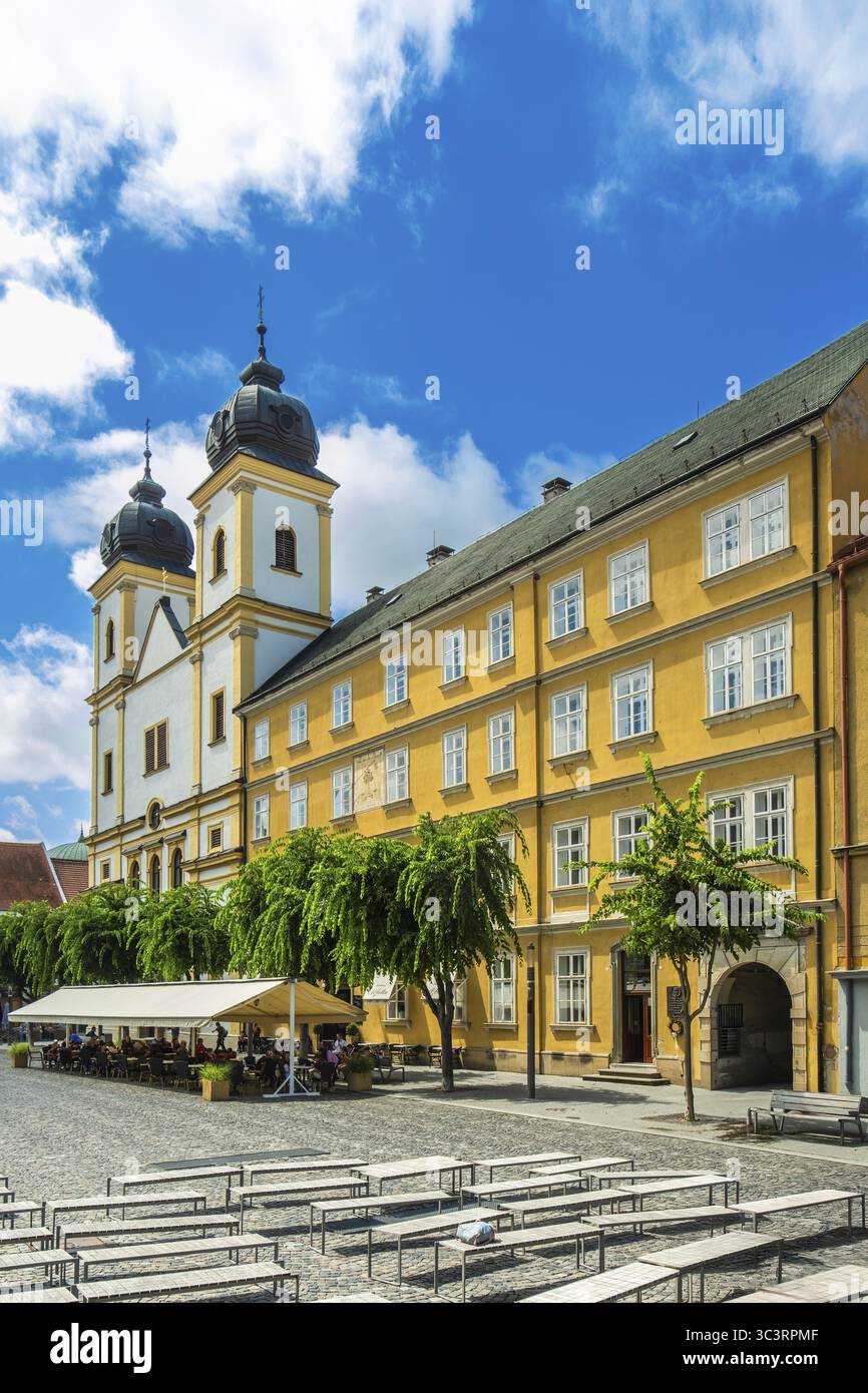 Chiesa Scolopica di San Francesco Saverio, capitale della Cultura 2026, TrenDin, Slovacchia Foto Stock