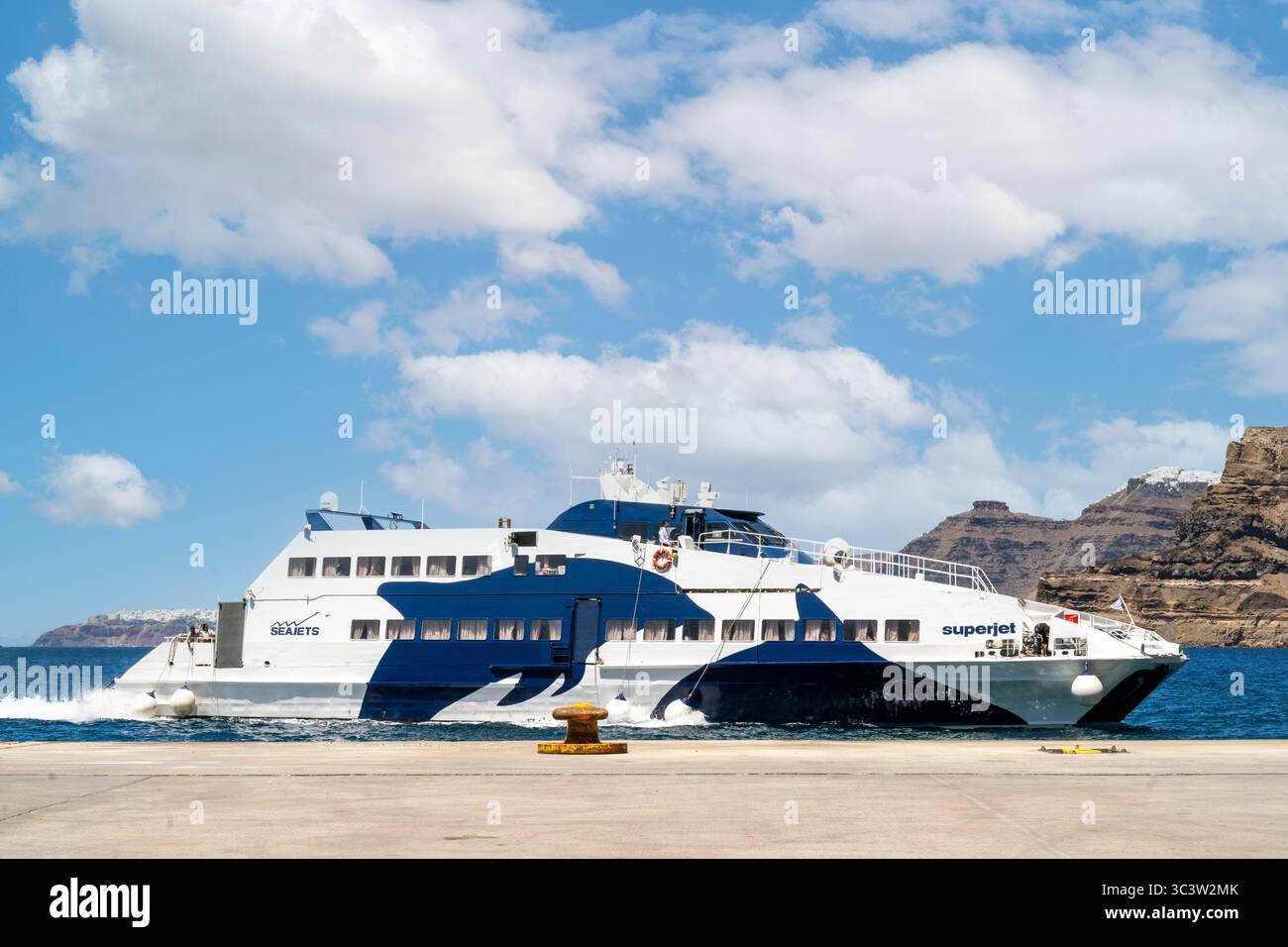 Griechenland, Kykladen, Santorini, Fira, Hafen Foto Stock
