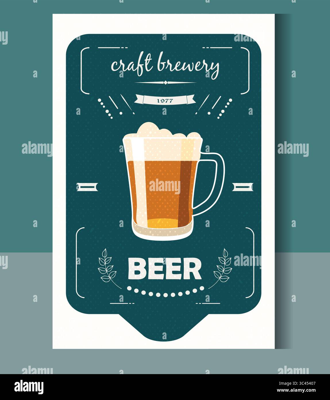 Poster in stile retrò piatto con tazza di birra ed elementi decorativi vettoriali Illustrazione Vettoriale