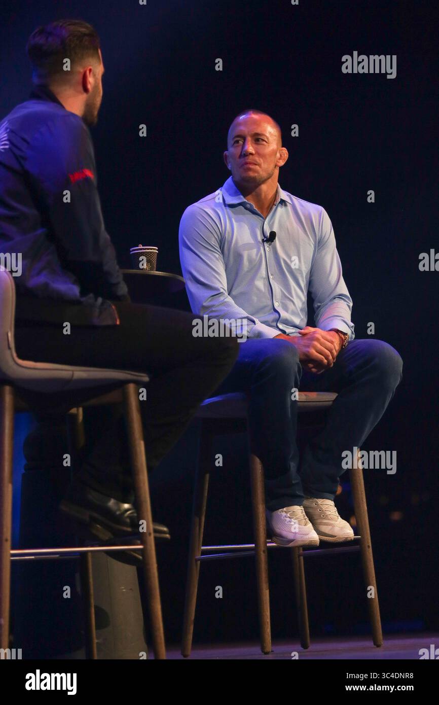 7 agosto 2018 - Sydney, NSW, Australia - il combattente UFC Georges St-Pierre parla ad una serata con Georges St-Pierre al The Star il 7 agosto 2018 a Sydney, Australia (Credit Image: © Christopher Khoury/Australian Press via ZUMA Wire) Foto Stock