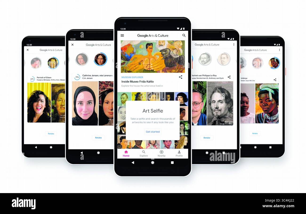 5 settembre 2018 - (05092018) la aplicaciÃ³n le permite comparar su rostro con los de Miles de obras de arte alrededor del mundo. El sistema, al hallar coincidencias, le permite obtener mÃs informaciÃ³n sobre la obra. PROHIBIDO EL USO O REPRODUCCIÃ“N EN COSTA RICA. (Immagine di credito: © la Nacion via ZUMA Press) Foto Stock