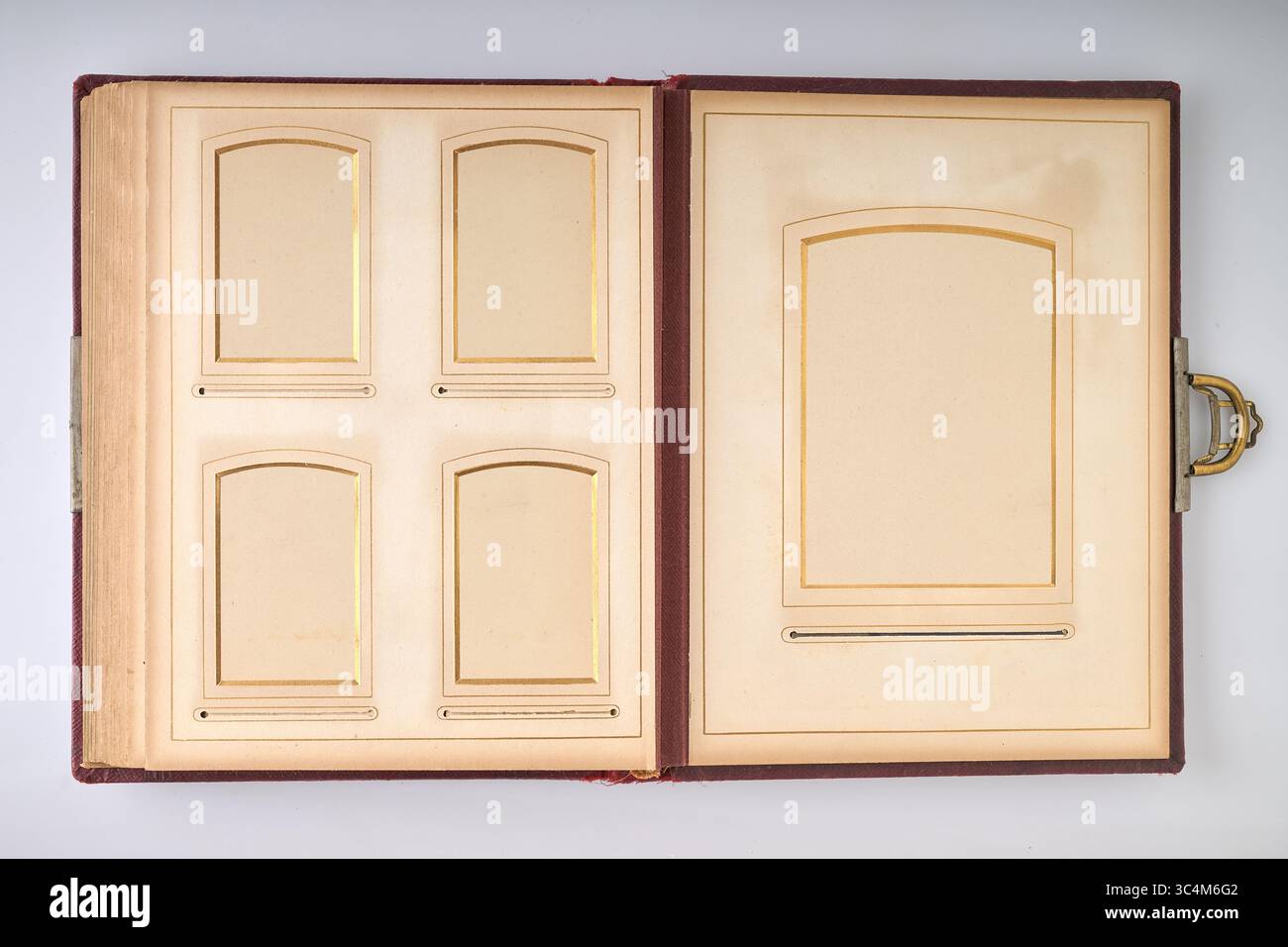 Fogli da fotolibro Art Deco antichi e vintage , percorso per ogni cornice Foto Stock