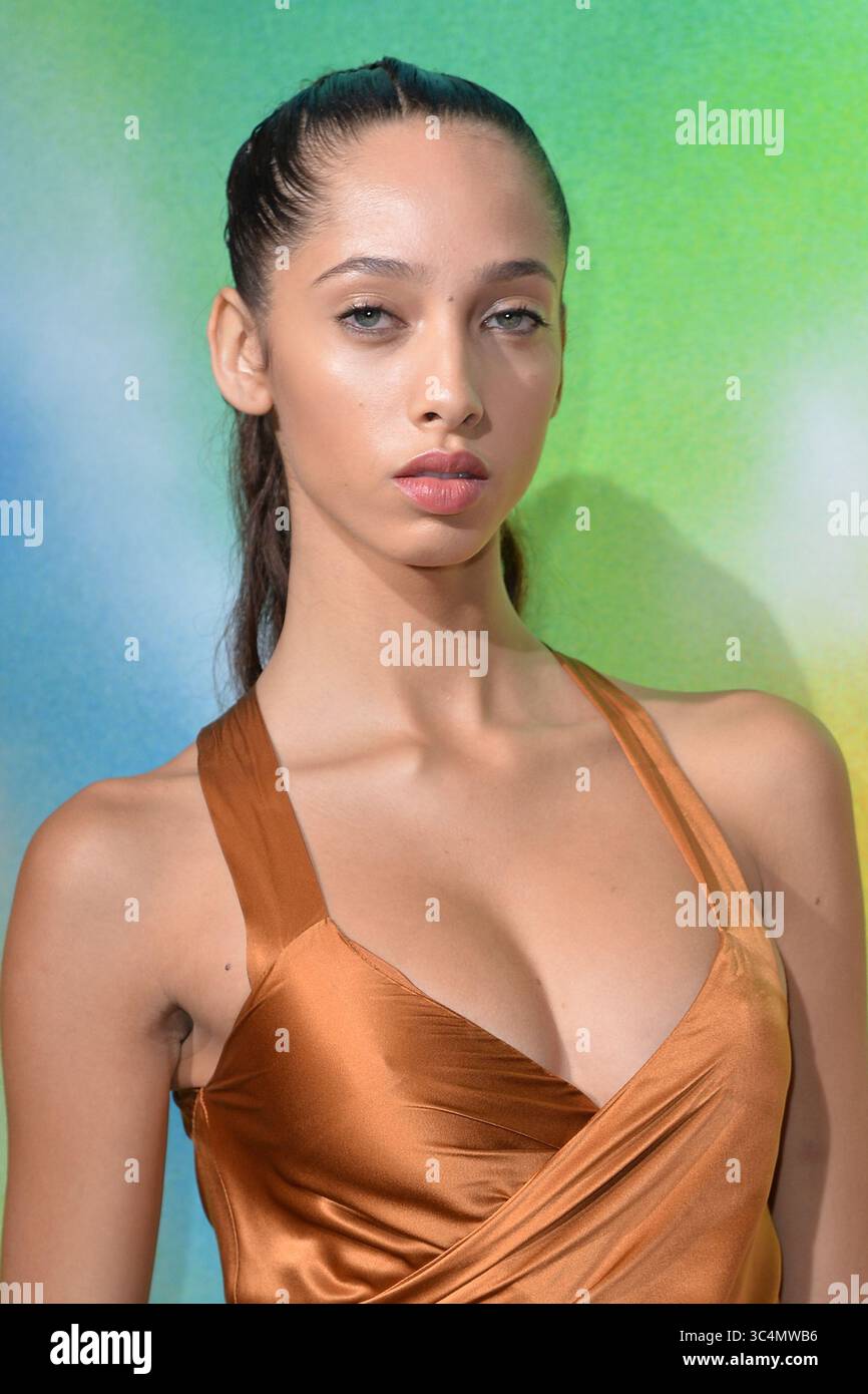 9 settembre 2018 - New York, NY, USA - 9 settembre 2018 New York City. Yasmin Wijnaldum partecipa alla cena di gala #BoF500 durante la New York Fashion Week Primavera/Estate 2019 al 1 Hotel Brooklyn Bridge il 9 settembre 2018 a New York City. (Immagine di credito: © Kristin Callahan/Ace Pictures via ZUMA Press) Foto Stock