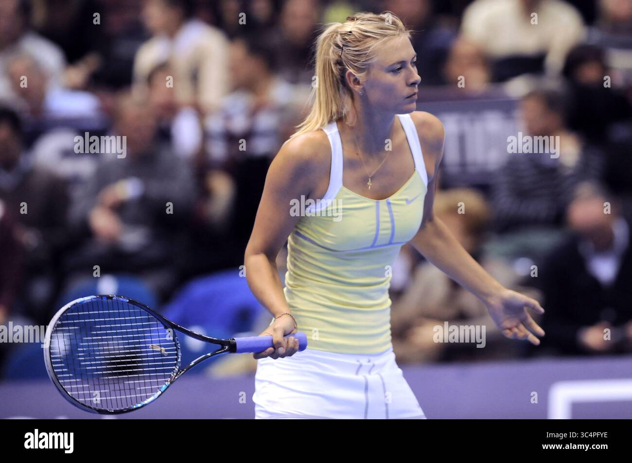 Milano Italia 01/12/2012: Maria Sharapova, tennista russa, durante l'evento di tennis "la grande Sfida" al Mediolanum Forum. Foto Stock