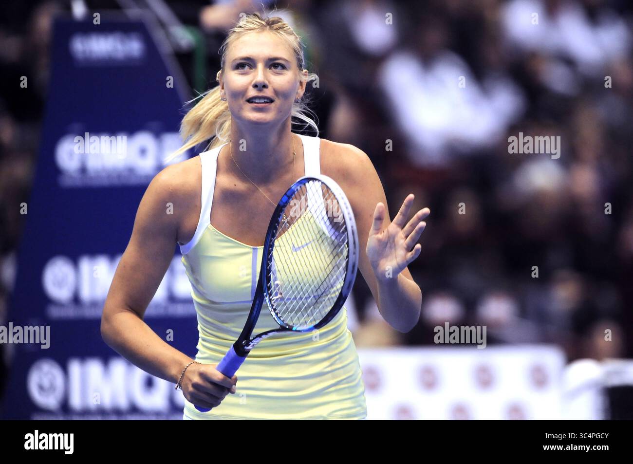 Milano Italia 01/12/2012: Maria Sharapova, tennista russa, durante l'evento di tennis "la grande Sfida" al Mediolanum Forum. Foto Stock