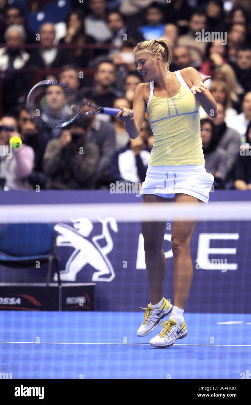 Milano Italia 01/12/2012: Maria Sharapova, tennista russa, durante l'evento di tennis "la grande Sfida" al Mediolanum Forum. Foto Stock
