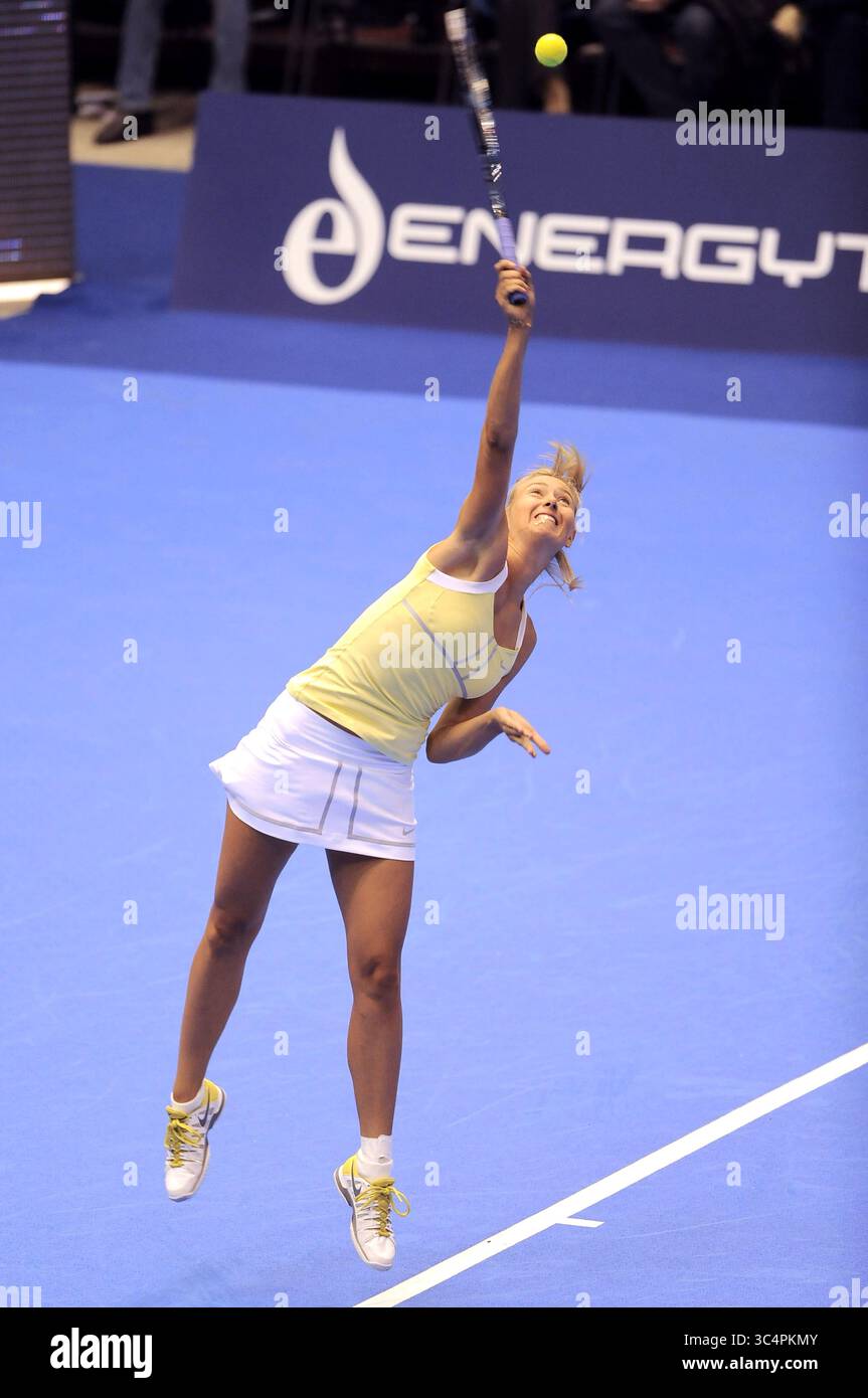 Milano Italia 01/12/2012: Maria Sharapova, tennista russa, durante l'evento di tennis "la grande Sfida" al Mediolanum Forum. Foto Stock