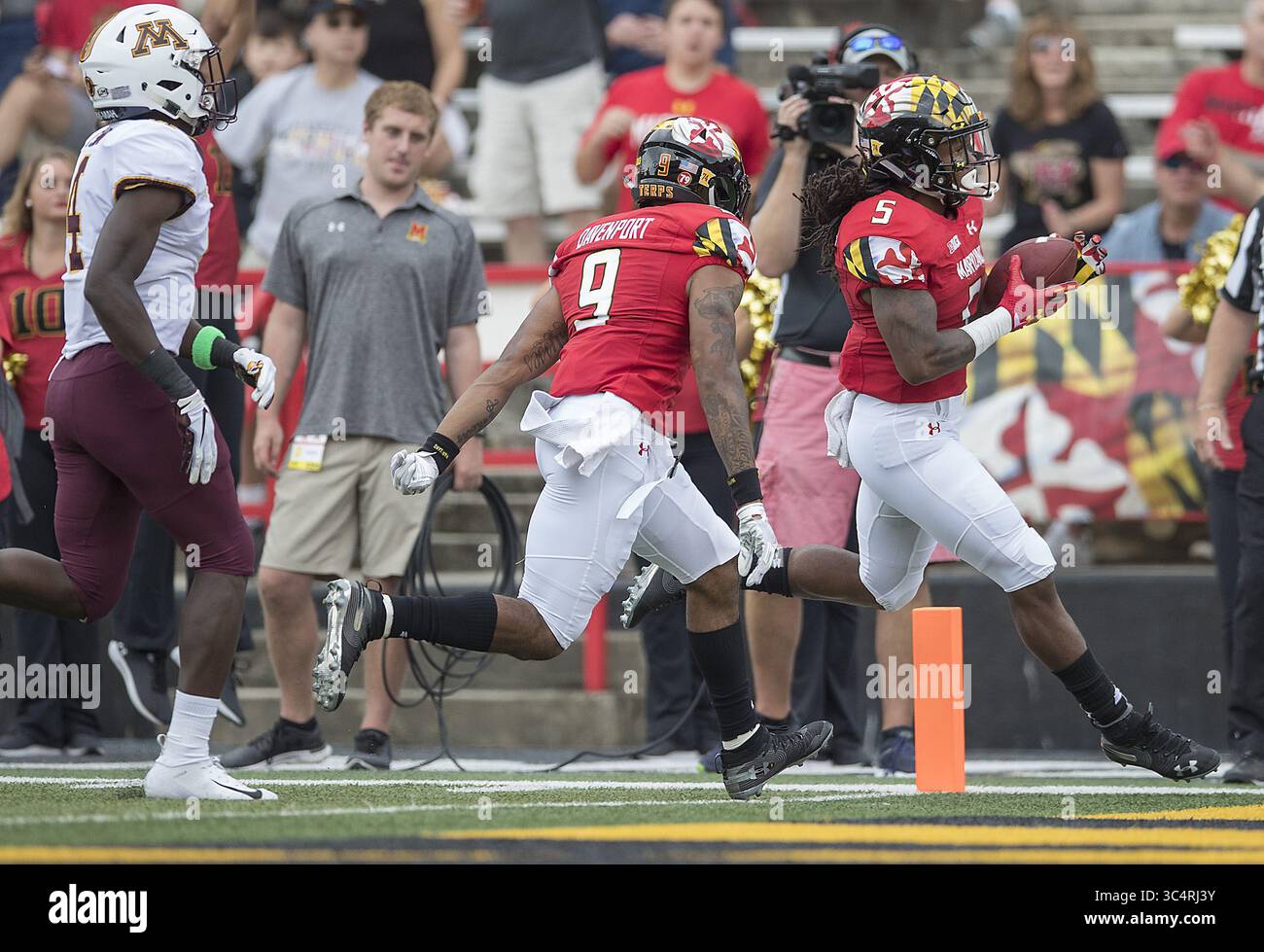 22 settembre 2018 - il running back di College Park, MD, USA - Maryland Anthony McFarland corre nella end zone con un touchdown nel primo quarto contro Minnesota al Capital One Field di College Park, Maryland Maryland ha vinto, 42-13. (Immagine di credito: © Elizabeth Flores/Minneapolis Star Tribune/TNS via cavo ZUMA) Foto Stock