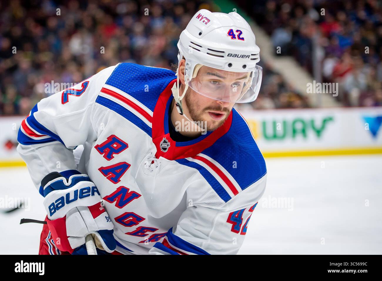 4 gennaio 2020: Il difensore dei Rangers Brendan Smith (42) in azione durante la partita NHL tra i New-York Rangers e i Vancouver Canucks alla Rogers Arena di Vancouver, Canada. Dom Gagne/CSM(immagine di credito: &Copy; dom Gagne/CSM tramite cavo ZUMA) Foto Stock