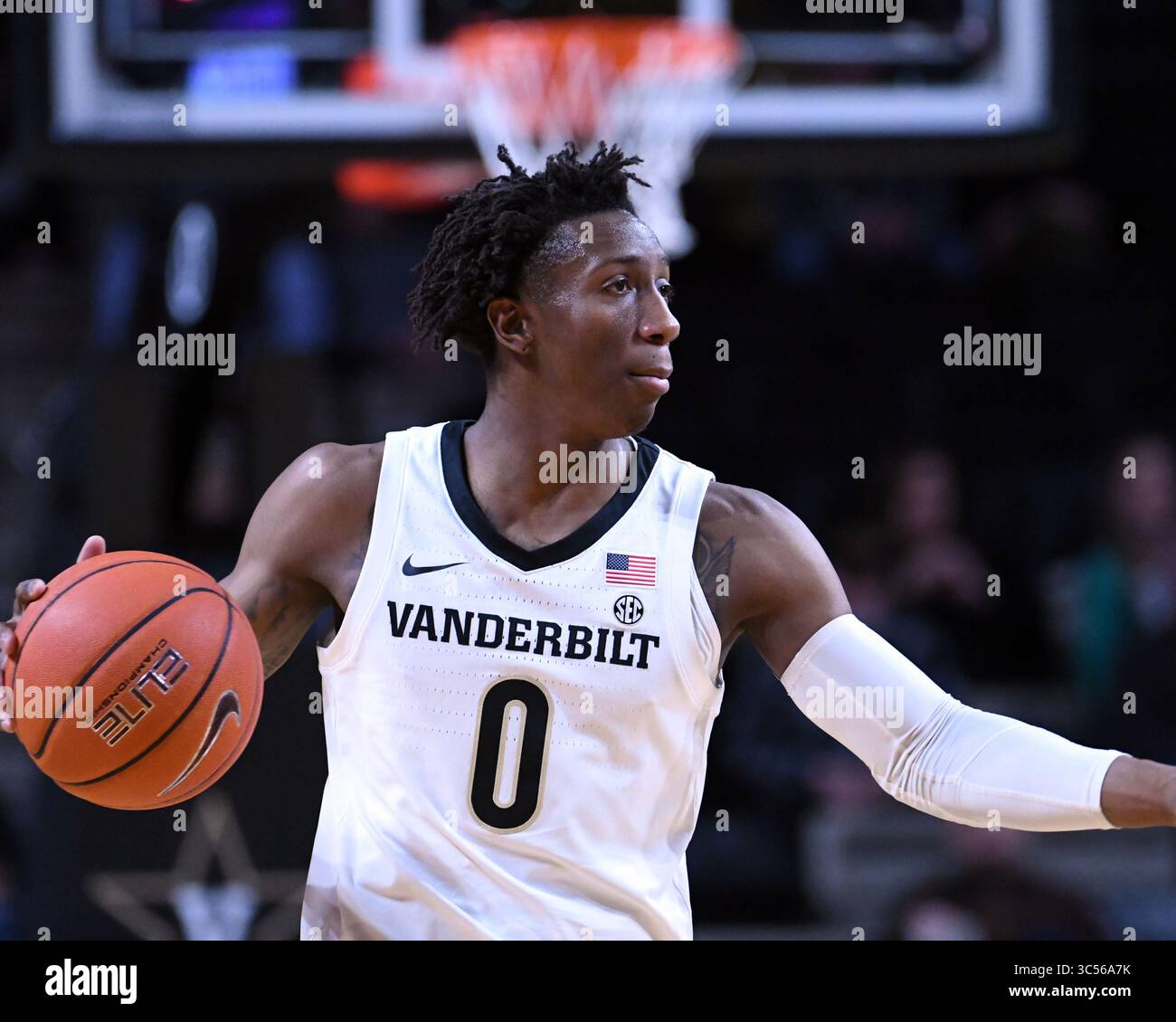 4 gennaio 2020, Nashville, Tennessee, Stati Uniti: La guardia dei Vanderbilt Commodores Saben Lee (0) durante una partita di basket NCAA tra la Southern Methodist University Mustangs e la Vanderbilt University Commodores al Memorial Gymnasium di Nashville (TN) (immagine di credito: © Mickey Bernal/ZUMA Wire) Foto Stock
