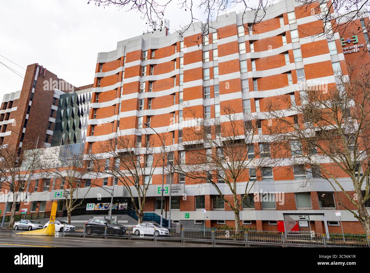 Il Royal Victorian Eye and Ear Hospital, ospedale universitario pubblico specializzato a Melbourne, unico ospedale in Australia oftalmologia e otorinolaringoiatria Foto Stock