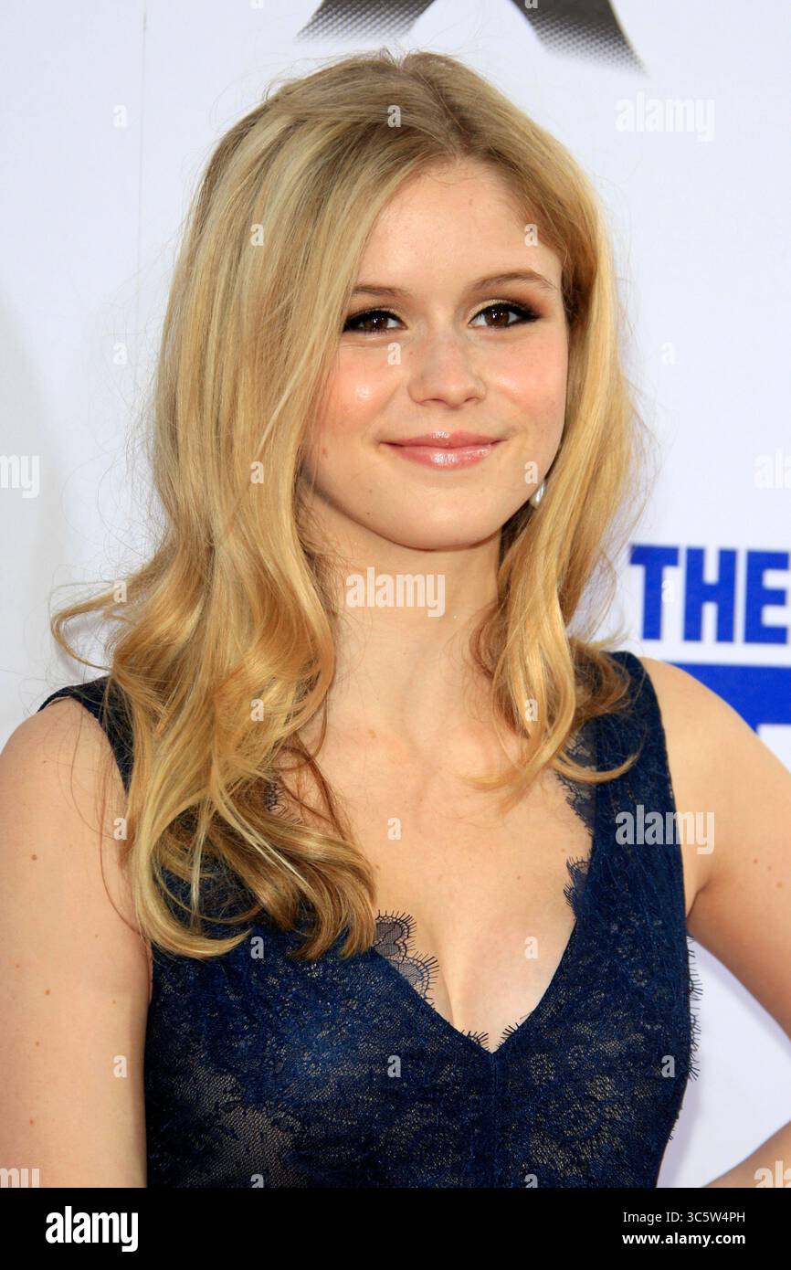 23 giugno 2012, Los Angeles, CA, Stati Uniti: LOS ANGELES - 23 giugno: Erin Moriarty alla premiere ''The Watch'' al Chinese Theater il 23 giugno 2012 a Los Angeles, CA12 (Credit Image: © Kathy Hutchins via ZUMA Wire) Foto Stock