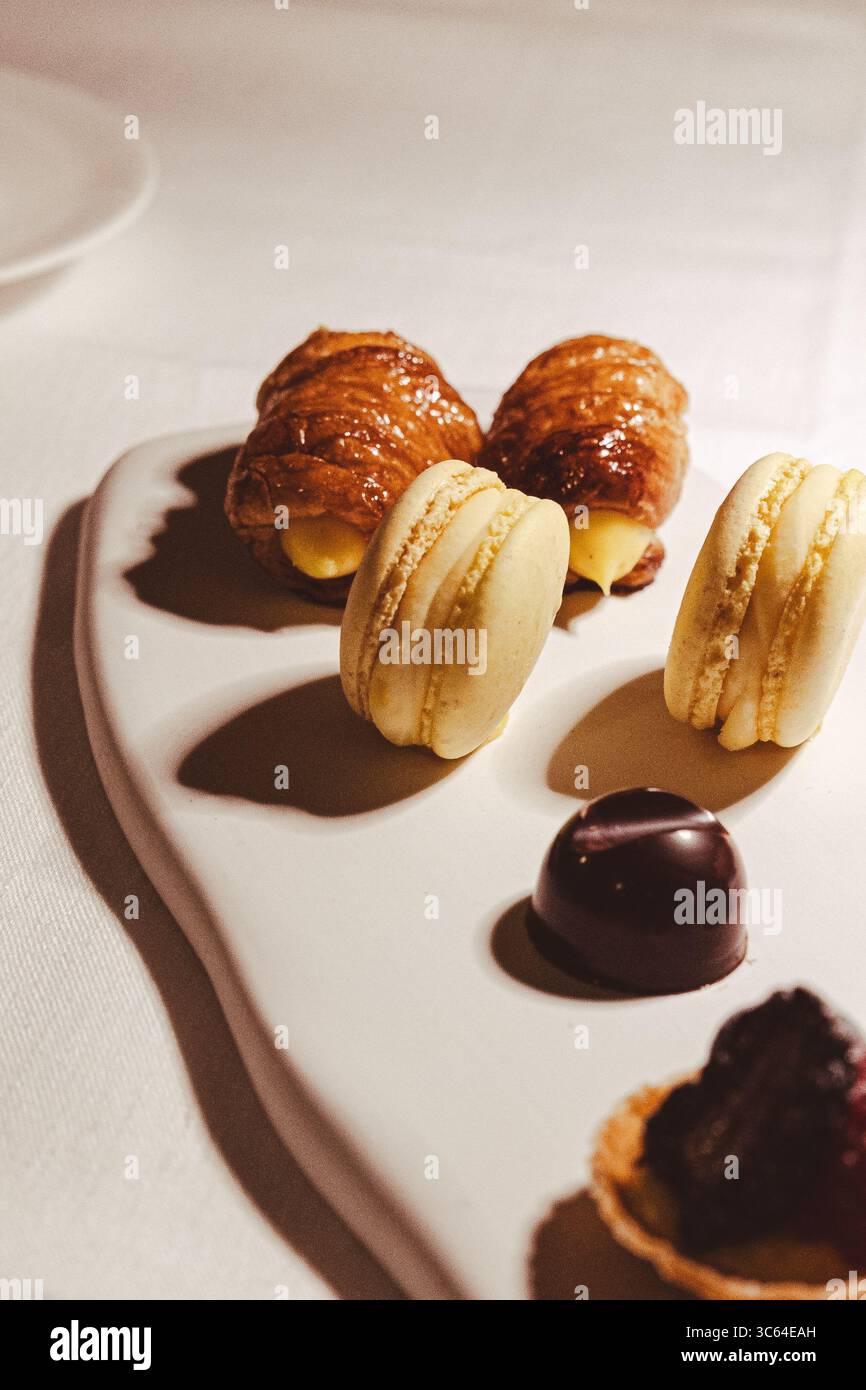 Foto gastronomica in un ristorante gourmet italiano Foto Stock