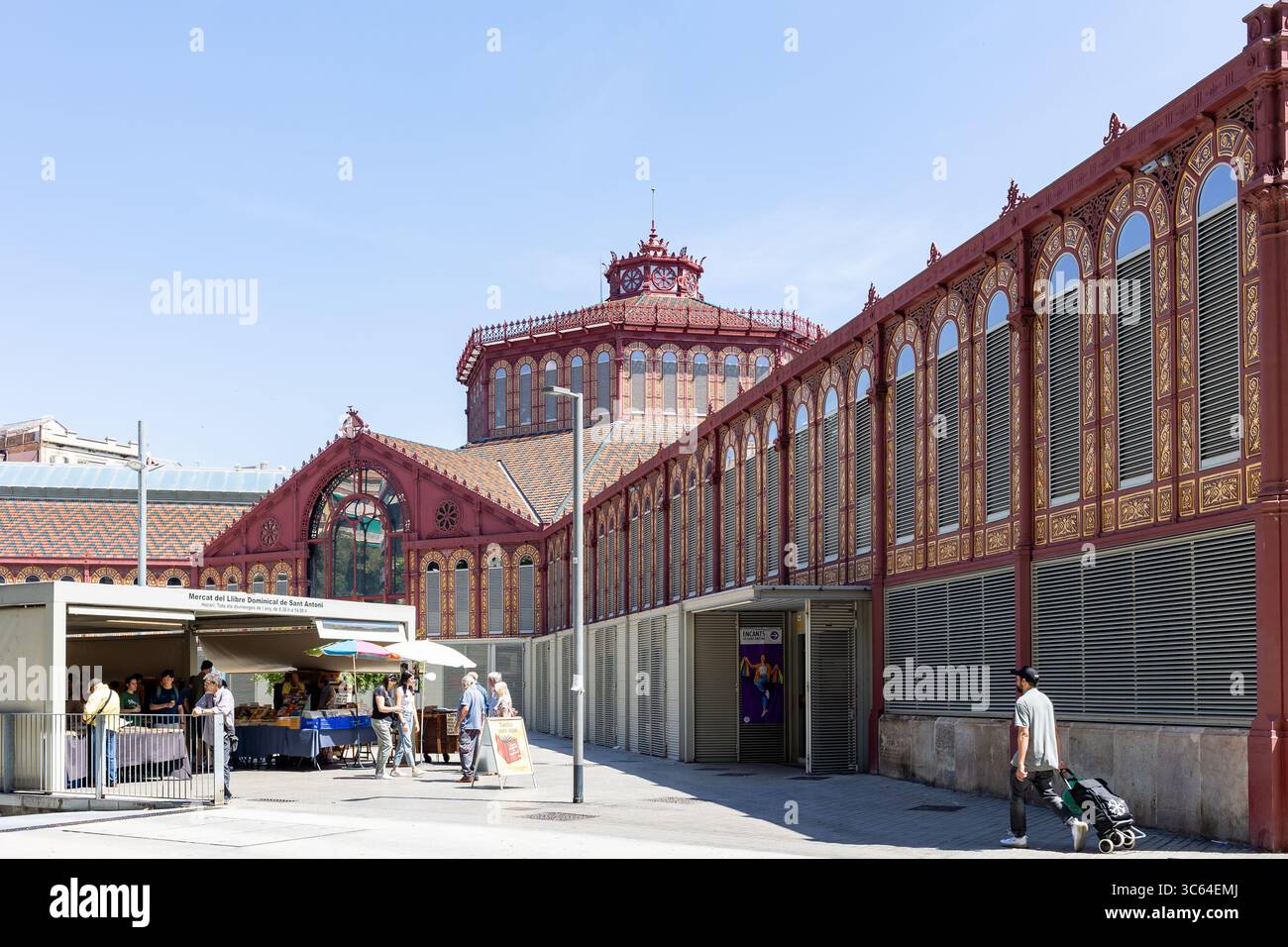 Il Mercat de Sant Antoni, il mercato alimentare di Sant'Antonio nel quartiere dell'esempio, Barcellona, Spagna Foto Stock