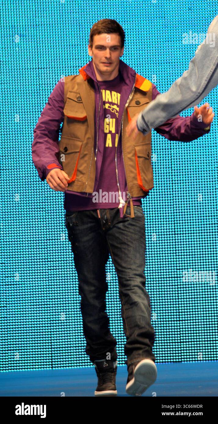 Un giocatore del Manchester City al Fashion Kicks in aiuto del Macmillan Cancer Relief di Manchester - 13 aprile 2010 Foto Stock