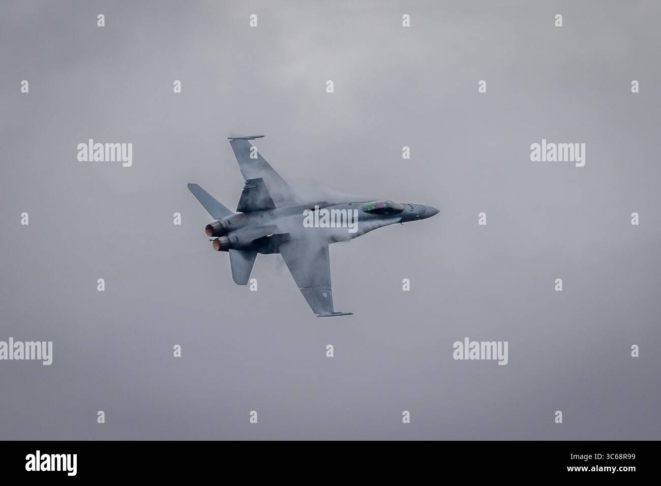 Finnish Air Force McDonnell Douglas F/A-18C Hornet "HN-417". Royal International Air Tattoo, RAF Fairford, Gloucestershire, Inghilterra, Regno Unito Foto Stock