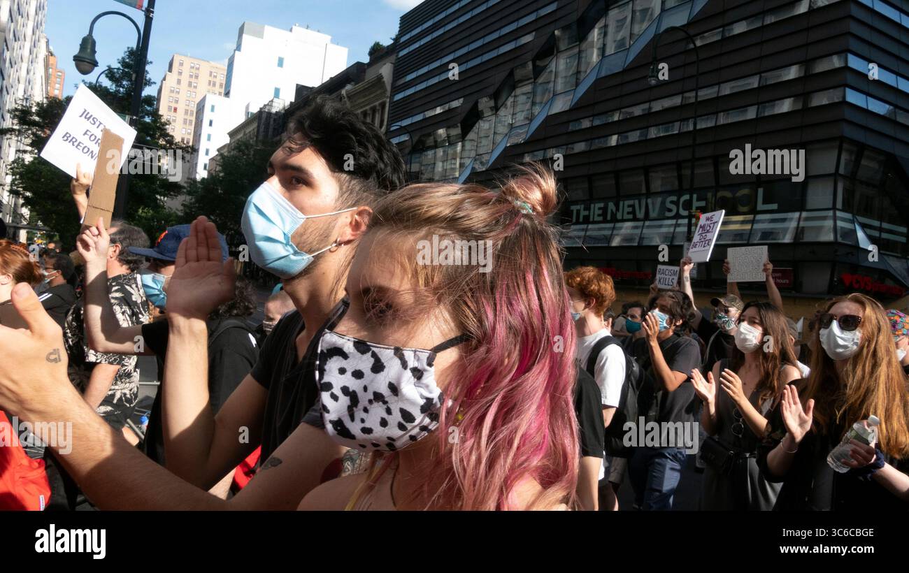 8 giugno 2020, New York, New York, USA: Black Lives Matter. Verità. Giustizia per Breonna. (Immagine di credito: © John Marshall Mantel/ZUMA Wire) Foto Stock