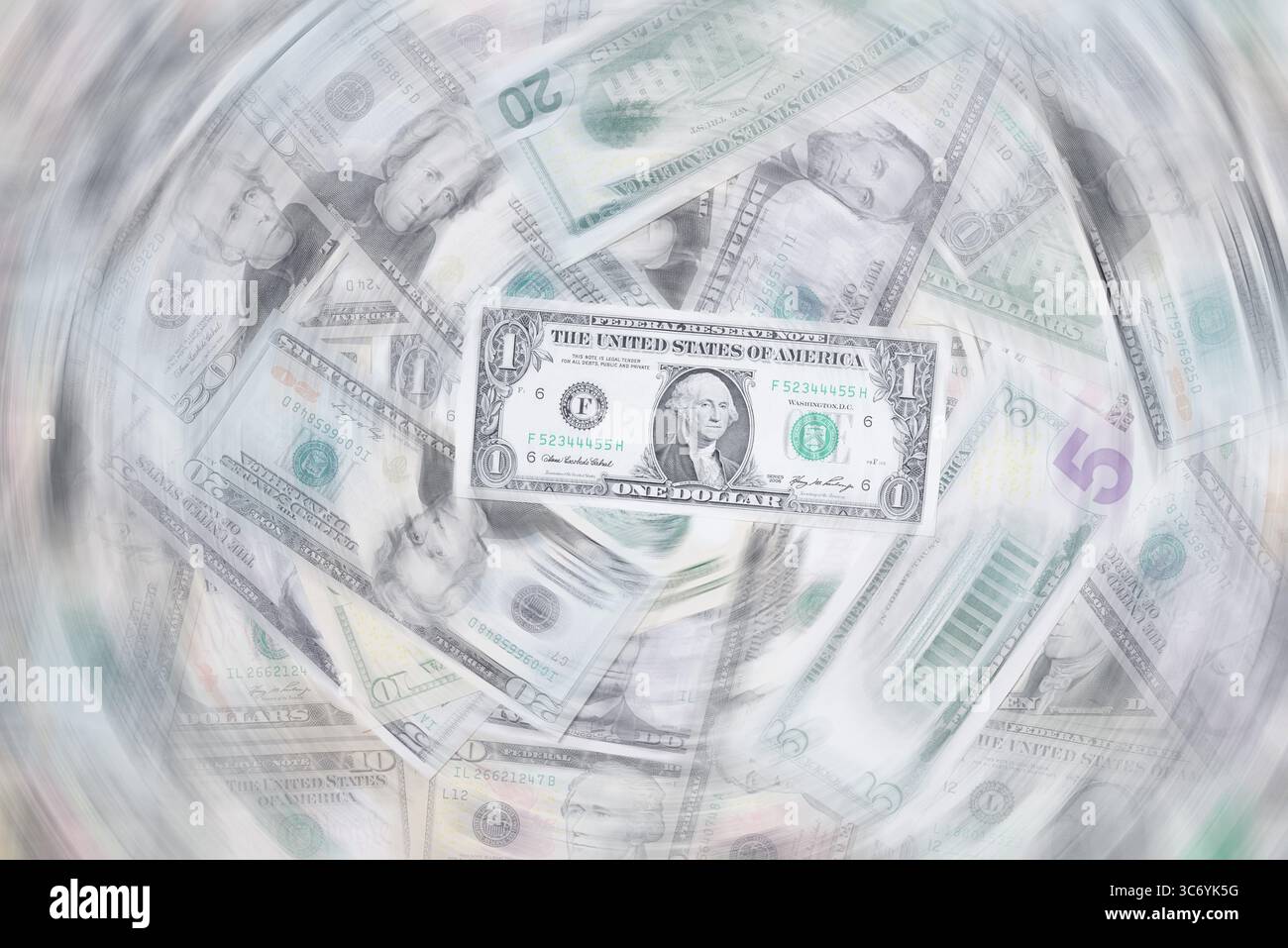 Varie banconote in dollari USA in una pila, banconote Foto Stock