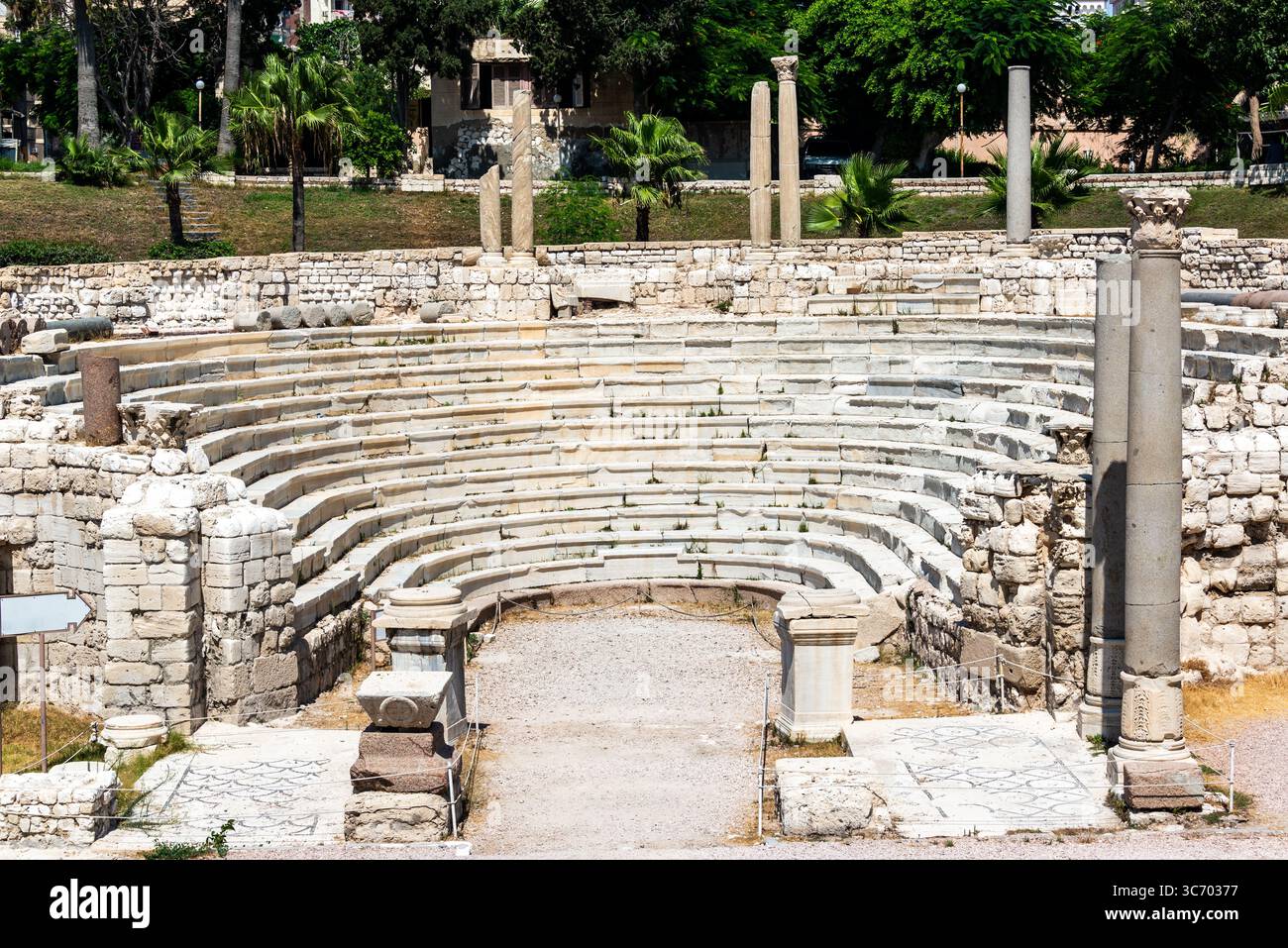 Antiche rovine di un teatro a Kom el Dikka ad Alessandria d'Egitto Foto Stock