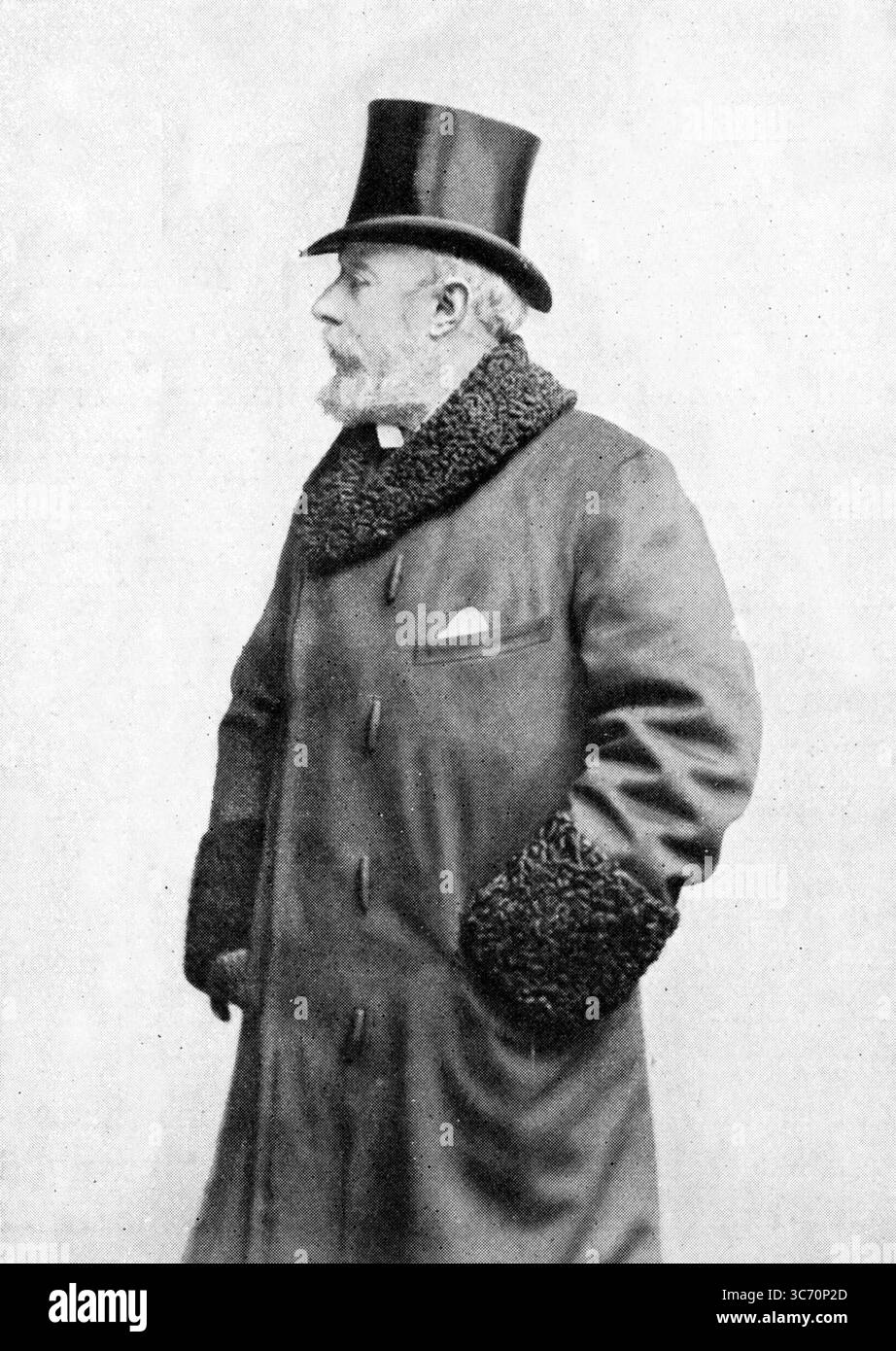 Maggiore Walter Wingfield MVO - l'inventore di Sphairistike maggiore Walter Clapton Wingfield (ottobre 1833 - 18 aprile 1912) è stato un inventore gallese del tennis su prato (1874), che ha chiamato Sphairistikè (in greco "giochi di palla"). Wingfield fu educato alla Rossall School e viveva a Nantclwyd Hall, Llanelidan, nel Galles del nord, quando brevettò le reti per il nuovo sport nel 1873. È anche autore di due opere di tennis: The Book of the Game e The Major's Game of Lawn Tennis. Inventò anche la bicicletta a farfalla. I suoi onori includono la Royal Body Guard e Captain, First Dragoon Guards. E' stato indotto io Foto Stock