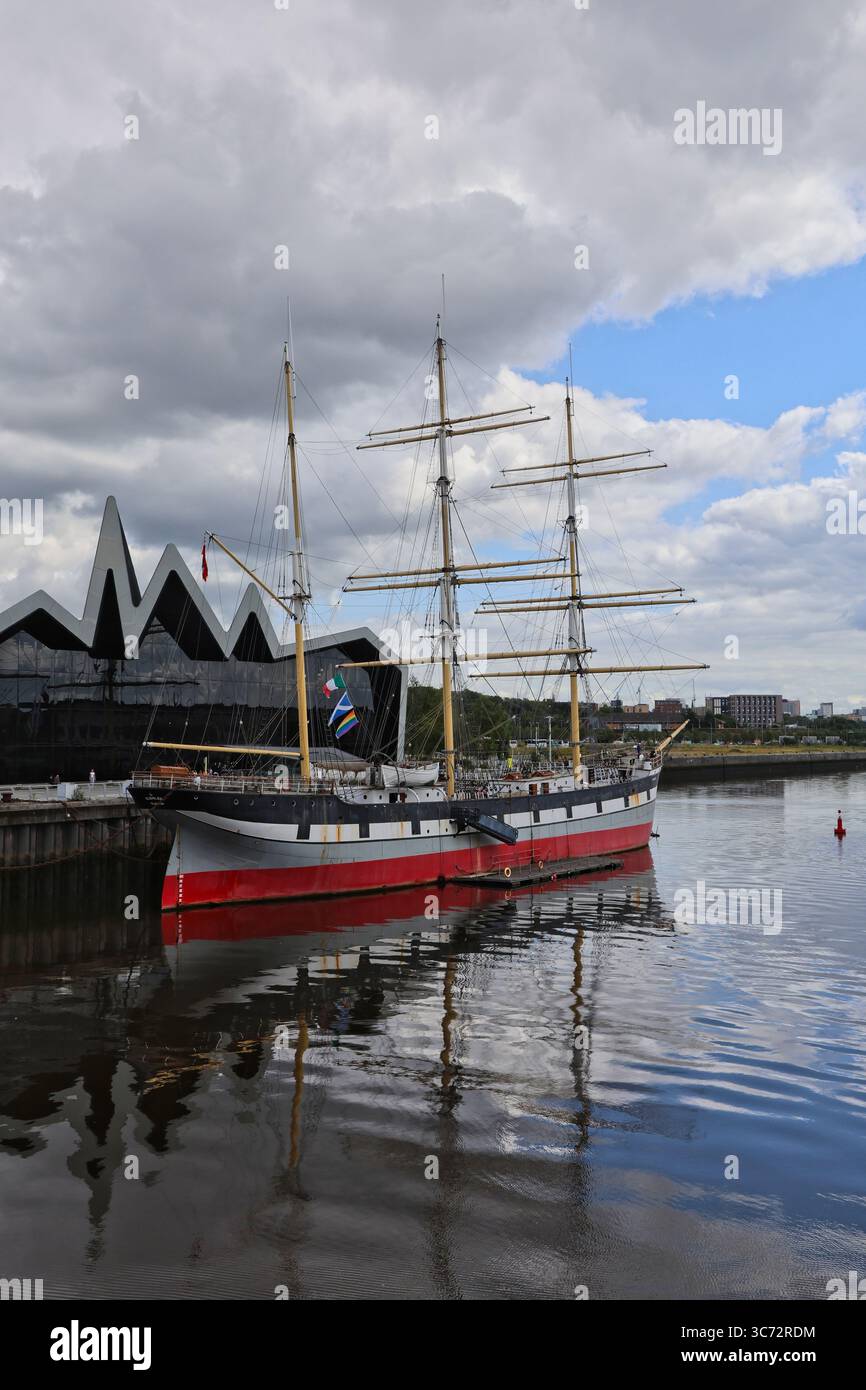 Tall Ship Glenlee e Riverside Museum Glasgow, Scozia, luglio 20255 Foto Stock