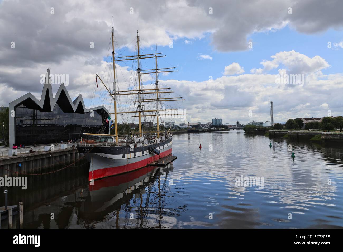 Tall Ship Glenlee e Riverside Museum Glasgow, Scozia, luglio 20255 Foto Stock