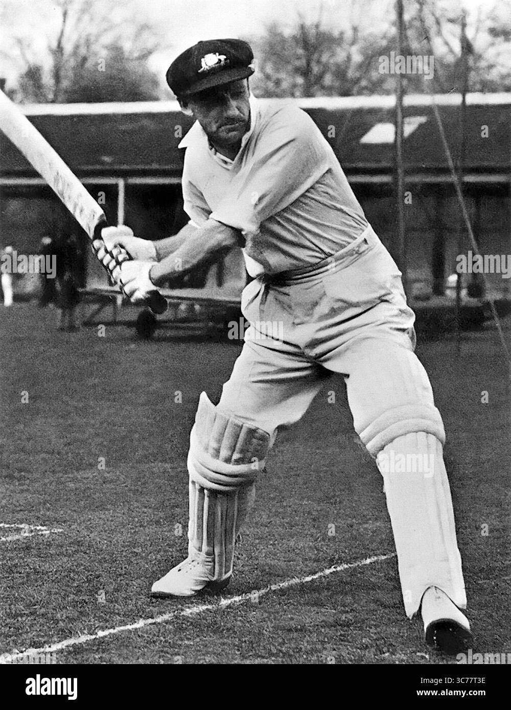 Don Bradman. Ritratto del giocatore di cricket australiano, Sir Donald George Bradman (1908-2001), battuta, c. 1940 Foto Stock