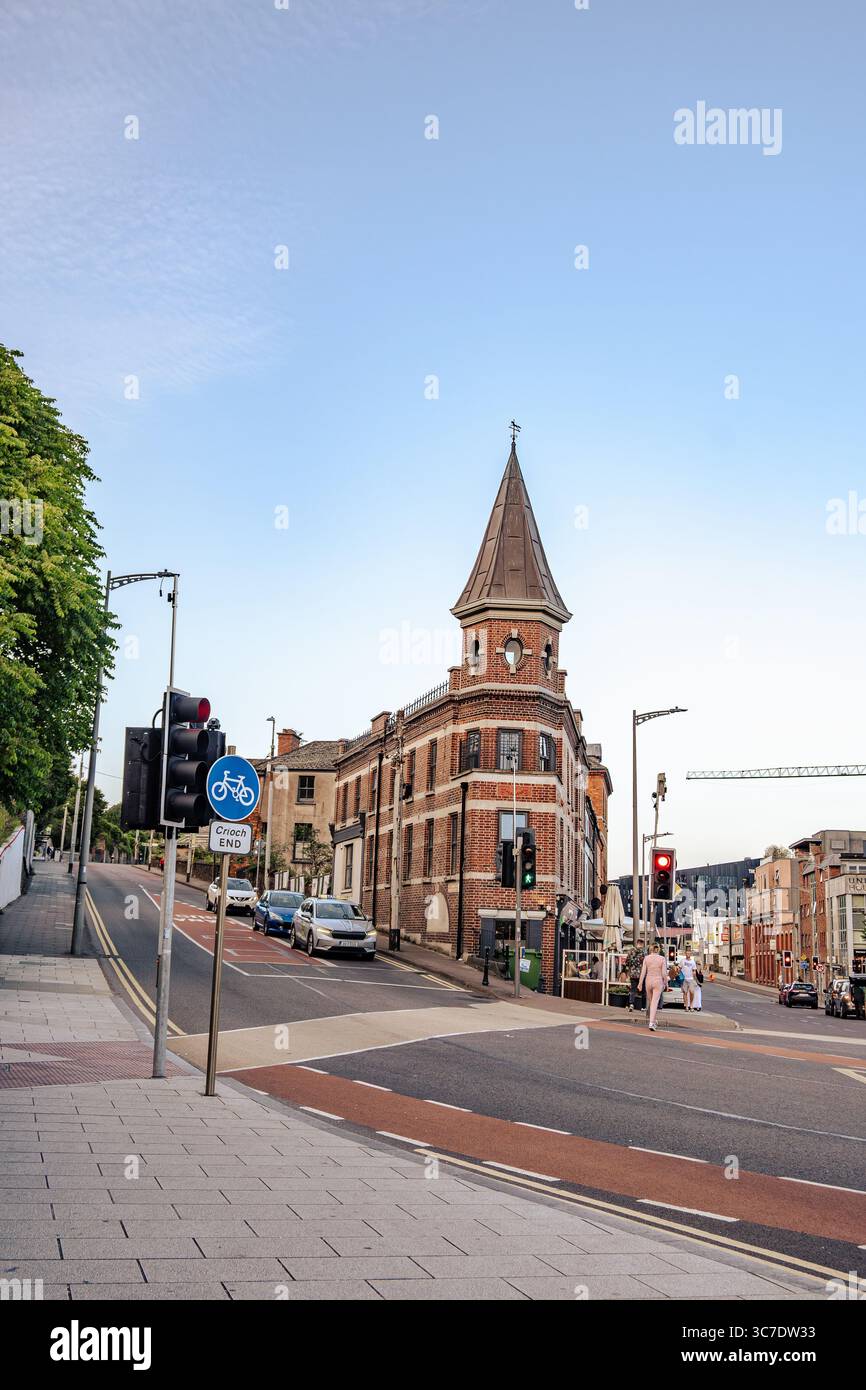 25 luglio 2025 Cork, Irlanda Scoprite la bellezza architettonica storica nell'ambiente urbano e il suo fascino e fascino unici Foto Stock