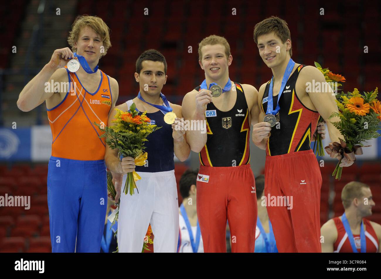 25.4.10 Campionati europei di ginnastica .finali Senior di apparecchi individuali.vincitori di medaglie di alto livello. Foto di Alan Edwards Foto Stock