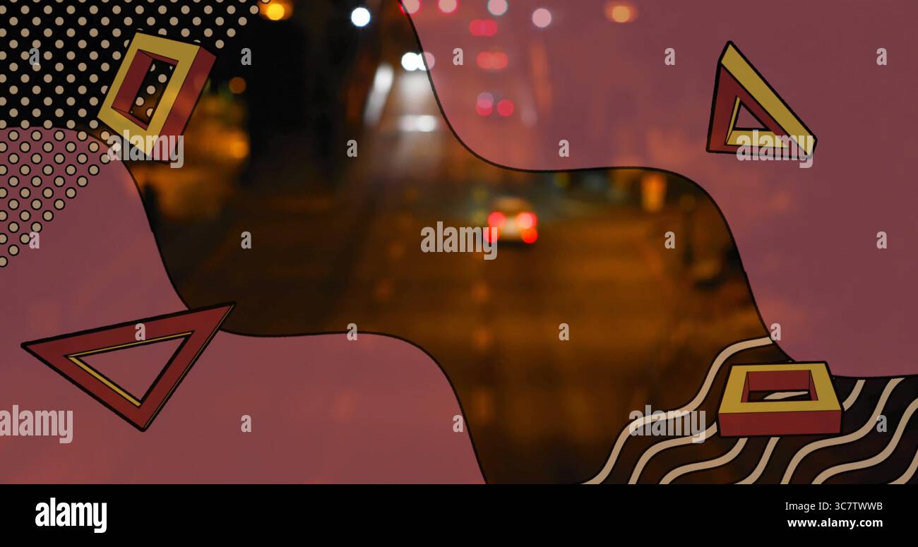 Forme viola astratte che si sovrappongono alla strada notturna della città, con prismi 3D fluttuanti e luci posteriori sfocate Foto Stock