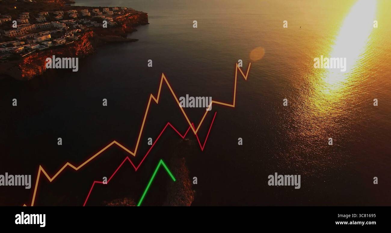 La linea a zigzag si innalza sul mare in un villaggio sulla scogliera con edifici bianchi e riflessi del sole Foto Stock