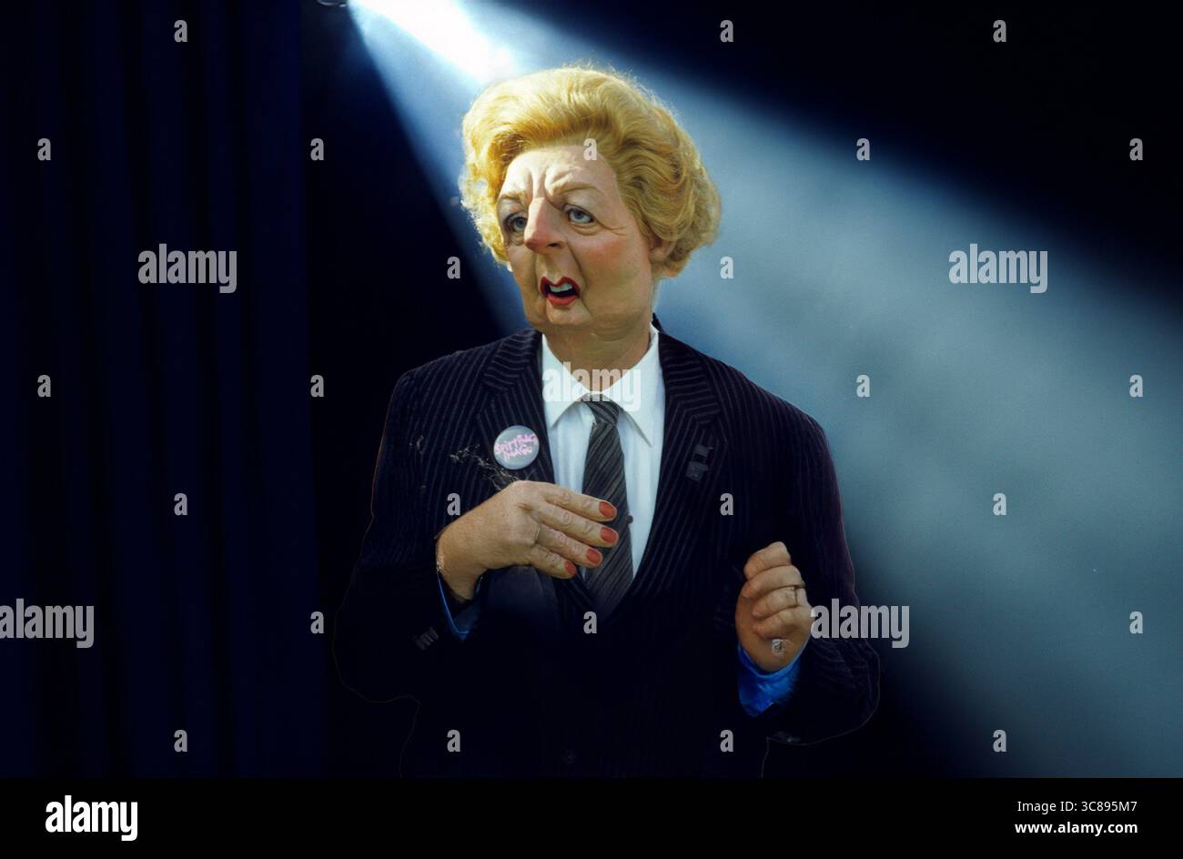 Sputare immagini burattino di Margaret Thatcher. Foto Stock