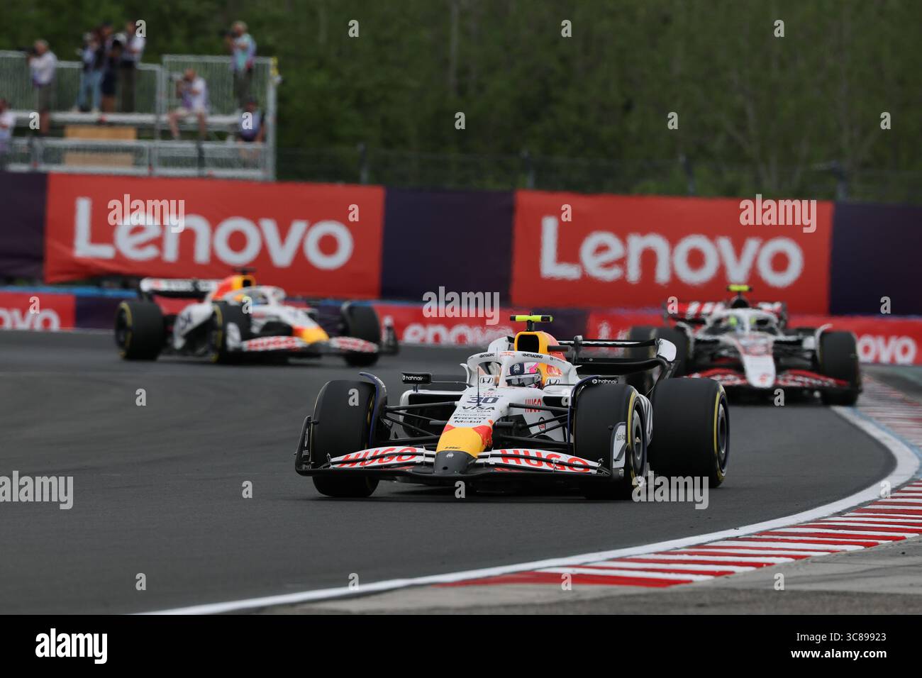 Budapest, Ungheria. 1° gennaio 2000. Liam Lawson, durante il Gran Premio d'Ungheria di Formula 1 Lenovo 2025, Budapest, Ungheria. Crediti: Gabriele Lanzo / Alessio Morgese / Alamy live news Foto Stock