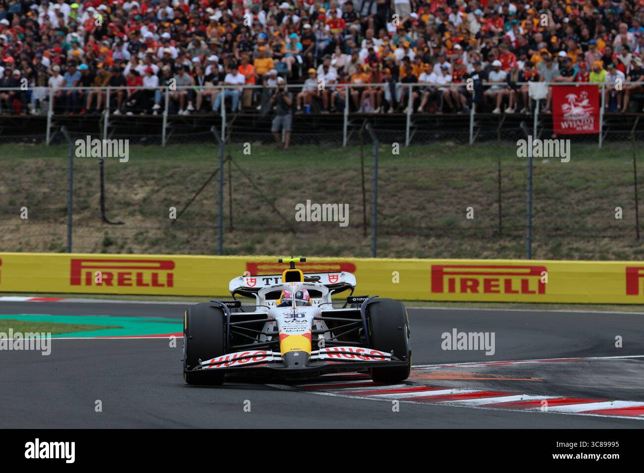 Budapest, Ungheria. 1° gennaio 2000. Liam Lawson, durante il Gran Premio d'Ungheria di Formula 1 Lenovo 2025, Budapest, Ungheria. Crediti: Gabriele Lanzo / Alessio Morgese / Alamy live news Foto Stock