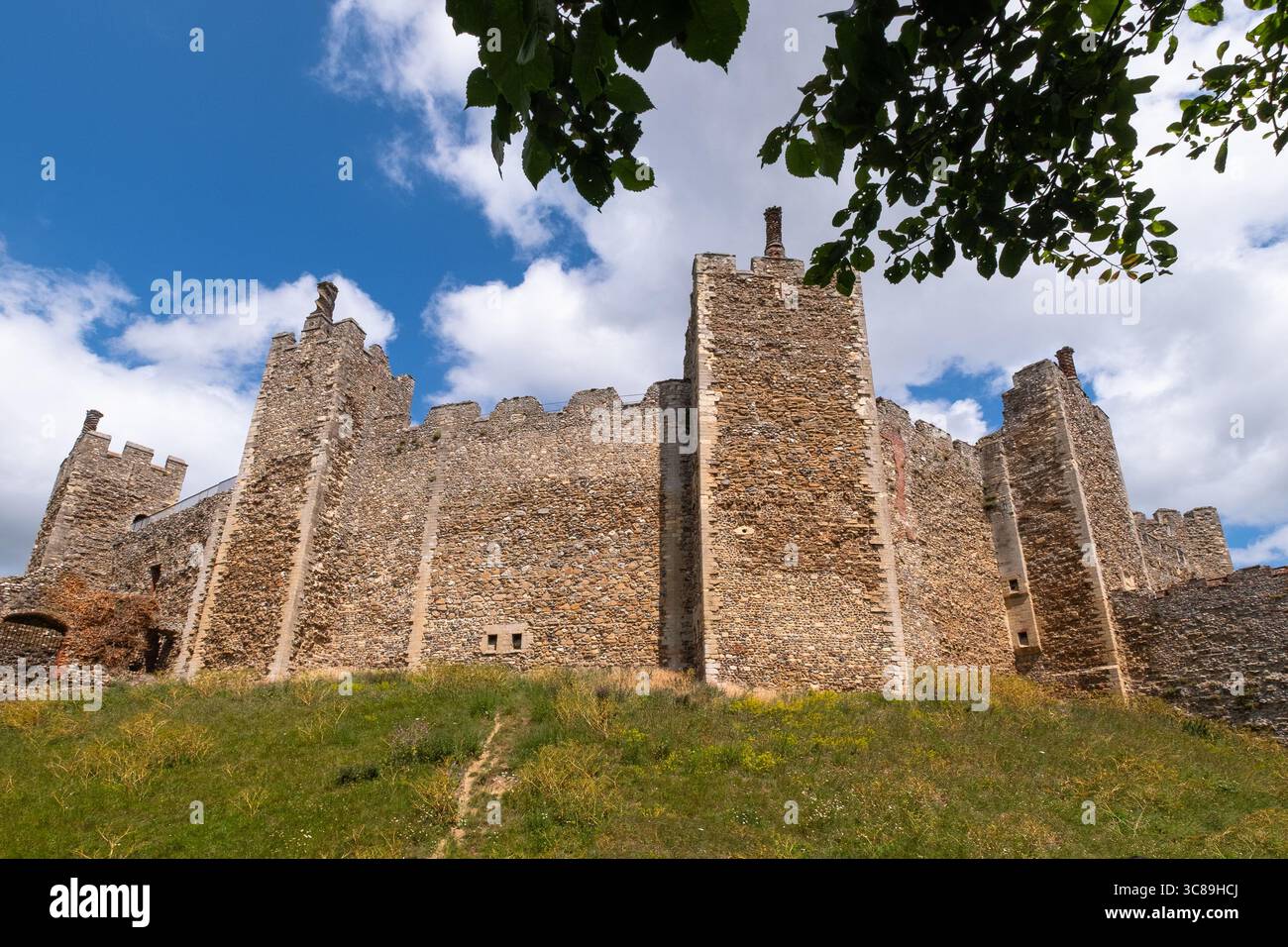 Castello di Framlingham, Framlingham, Suffolk, Regno Unito. Foto Stock