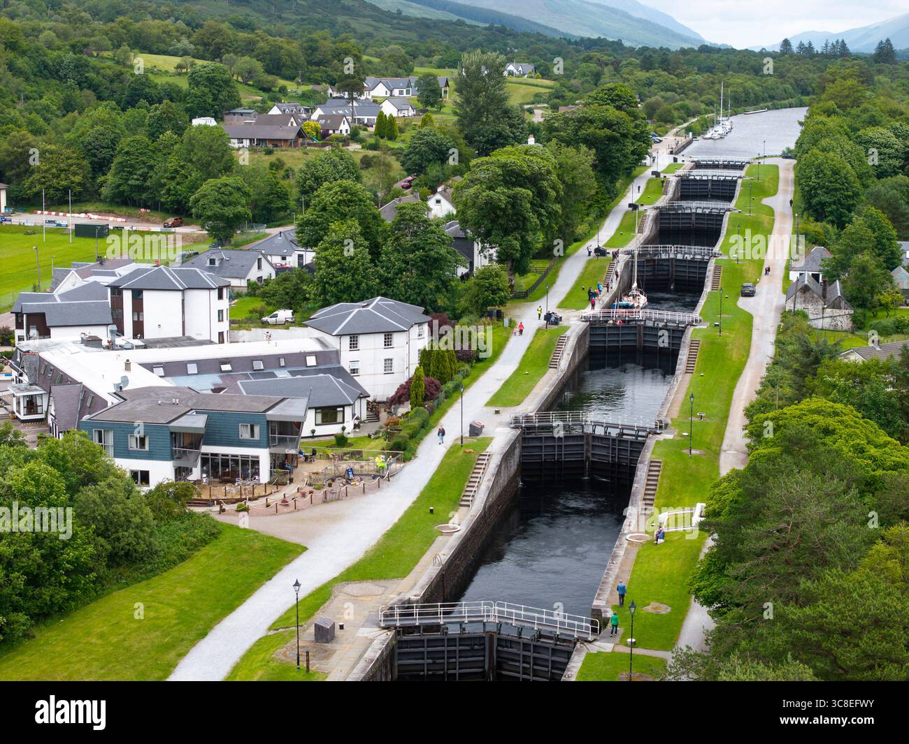 Scala di Nettuno sul Canale Caledoniano a Fort William, un volo di otto chiuse, Fort William, Scozia, Regno Unito Foto Stock