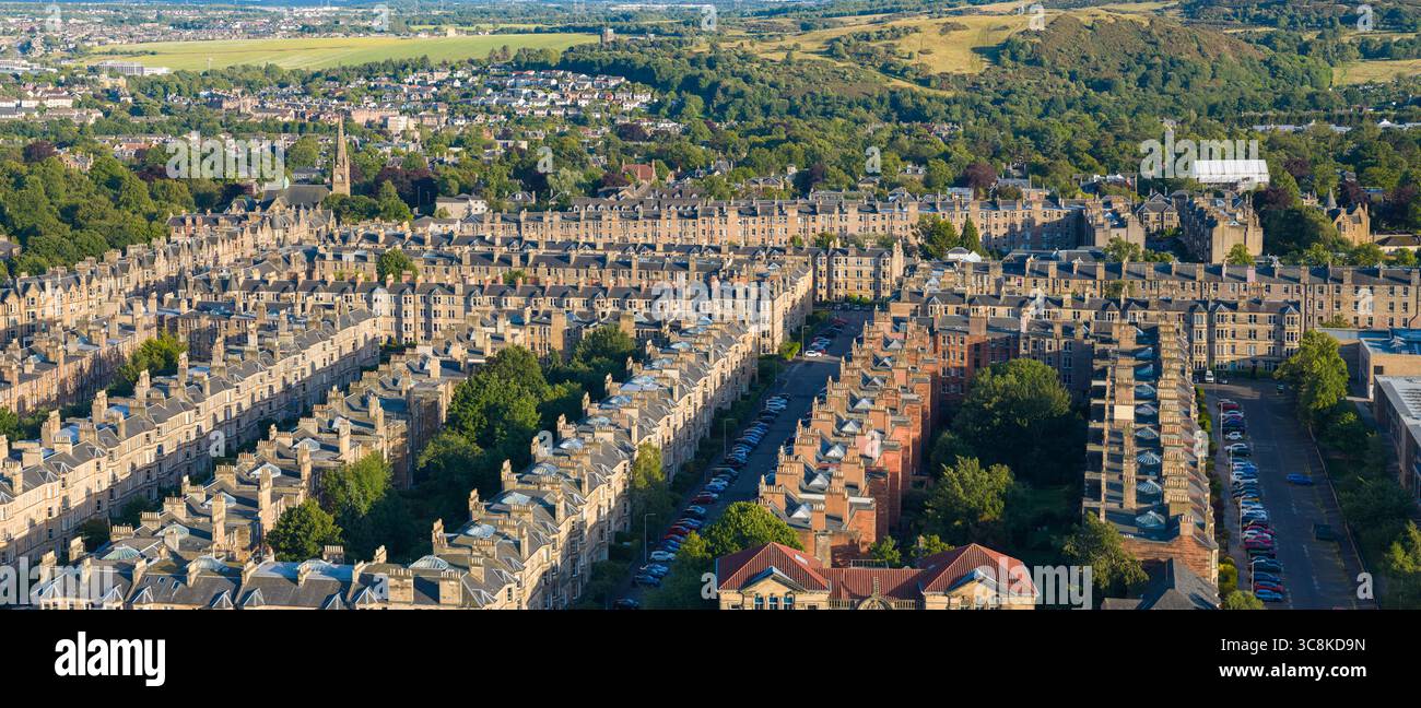 Veduta aerea delle case di Marchmont e dei prati di Edimburgo Foto Stock