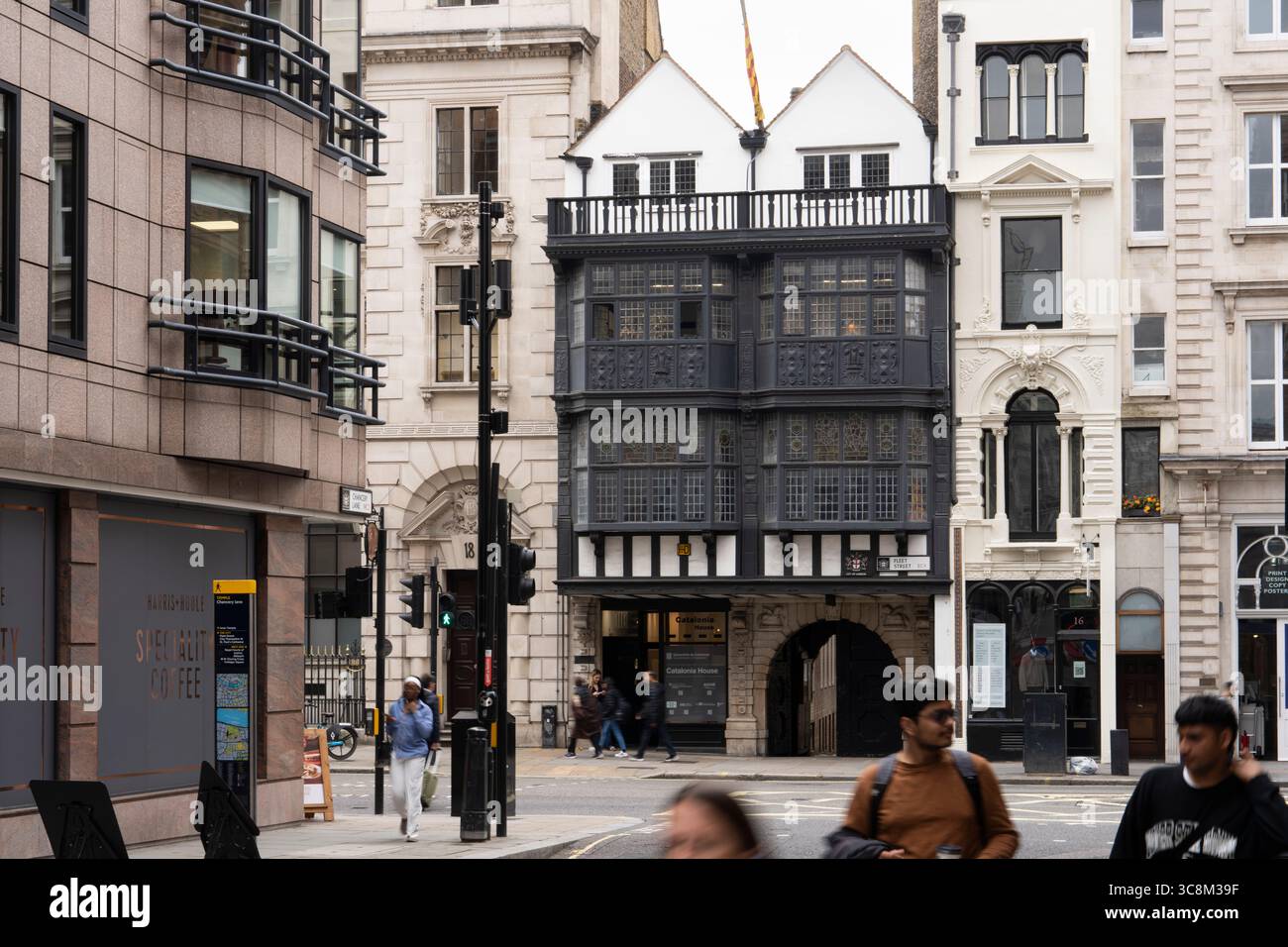 La Prince Henry's Room si trova al primo piano di fronte al numero 17 di Fleet Street, Londra. La casa è uno dei pochi edifici sopravvissuti nella Foto Stock