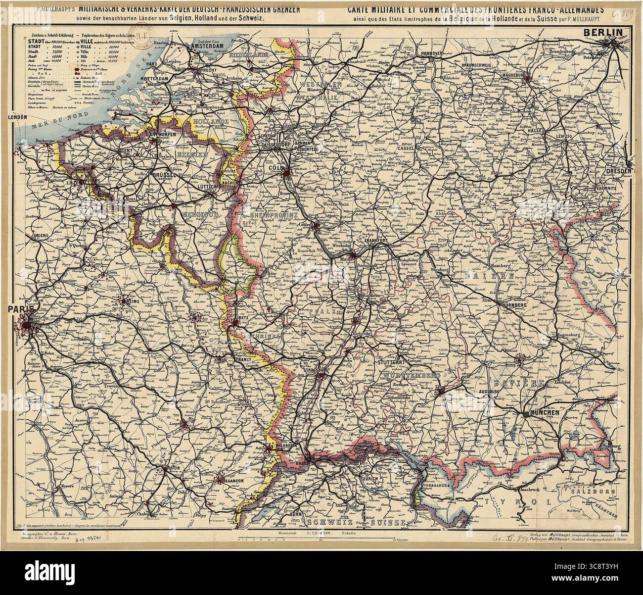 Mappa storica militare e commerciale del confine franco-tedesco e delle regioni circostanti tra cui Belgio, Olanda e Svizzera, creata da Fritz Müllhaupt nel 1885. La mappa illustra ferrovie, strade e grandi città come Parigi, Berlino, Bruxelles e Zurigo, con confini politici e reti di trasporto codificati a colori della fine del XIX secolo. Foto Stock